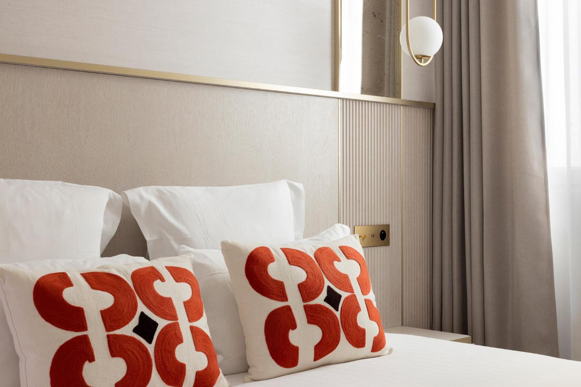 Highstay - Luxury Serviced Apartments - North Marais 2 Париж Экстерьер фото