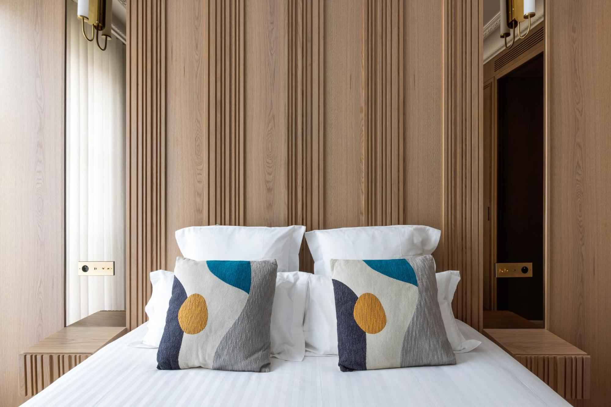Highstay - Luxury Serviced Apartments - North Marais 2 Париж Экстерьер фото